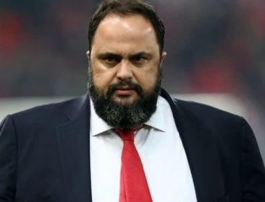 Στην κηδεία του Π. Γιαννακόπουλου ο Β. Μαρινάκης (βιντεο)